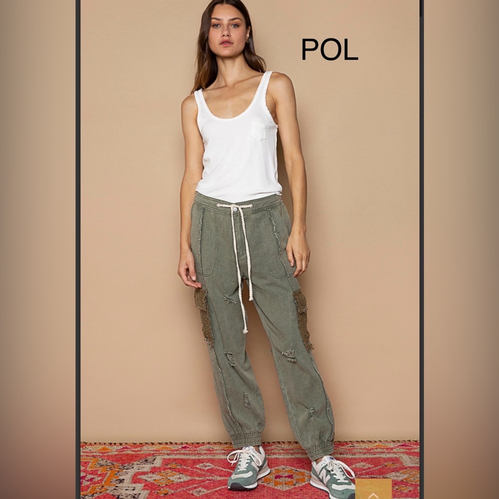 BPB7-4💚POL perfection in olive green jean joggers with drawstring waist! Wow!
